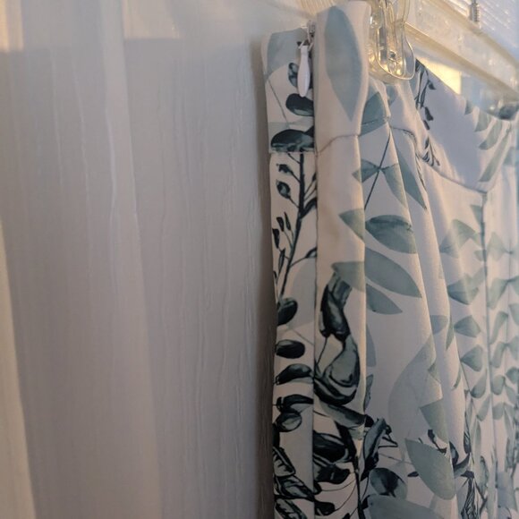 Shein white and green pants - XL - Picture 4 of 7